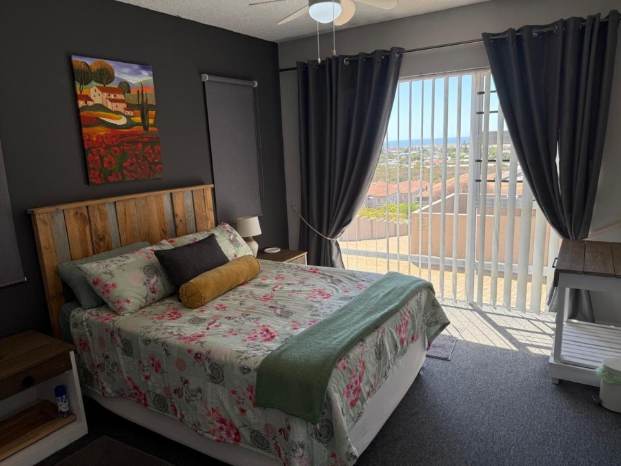 2 Bedroom Property for Sale in Hartenbos Heuwels Western Cape